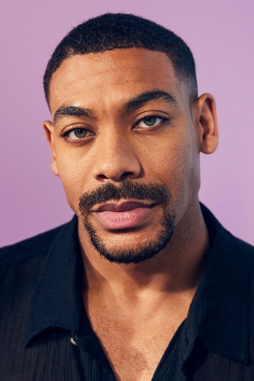 Porträt von Aaron Pierre