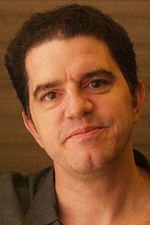 Porträt von Aaron Schneider