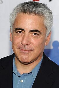 Porträt von Adam Arkin