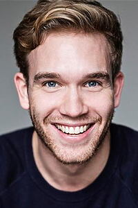 Porträt von Adam Rhys-Charles