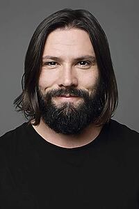 Porträt von Adrian Collins