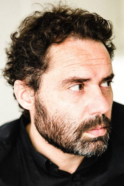 Porträt von Aitor Gabilondo