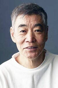 Porträt von Akira Emoto