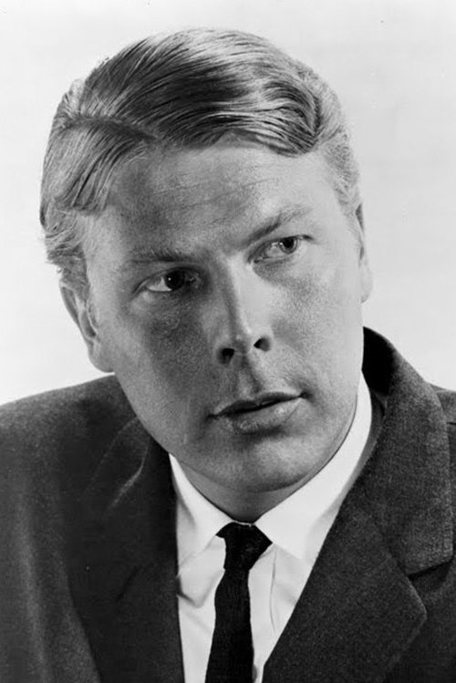 Porträt von Albert Salmi
