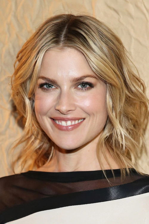 Porträt von Ali Larter