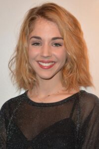 Porträt von Alice Isaaz