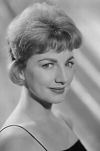 Porträt von Allyn Ann McLerie
