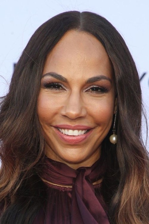 Porträt von Amanda Brugel