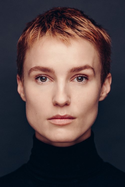 Porträt von Amanda Collin
