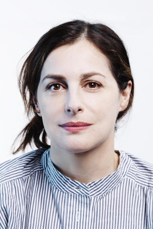 Porträt von Amira Casar