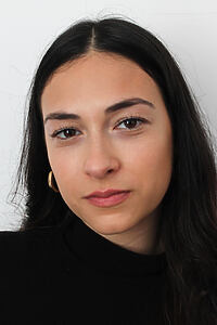 Porträt von Andreia Alves