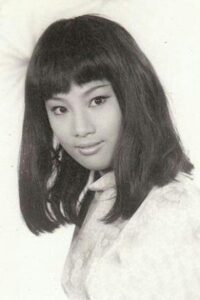 Porträt von Angela Mao Ying