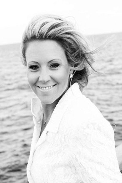 Porträt von Anna Elizabeth James