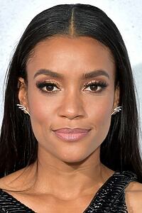 Porträt von Annie Ilonzeh