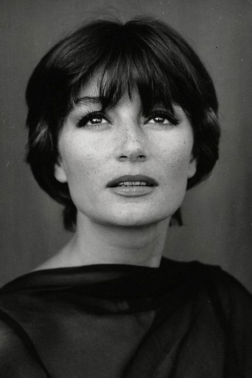 Porträt von Anouk Aimée
