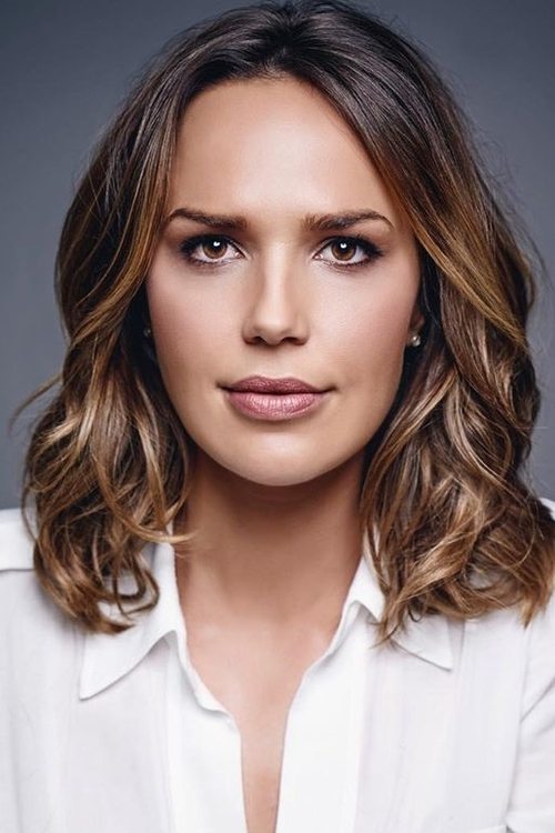 Porträt von Arielle Kebbel