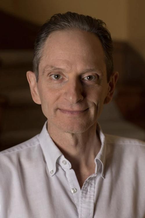 Porträt von Arthur Holden
