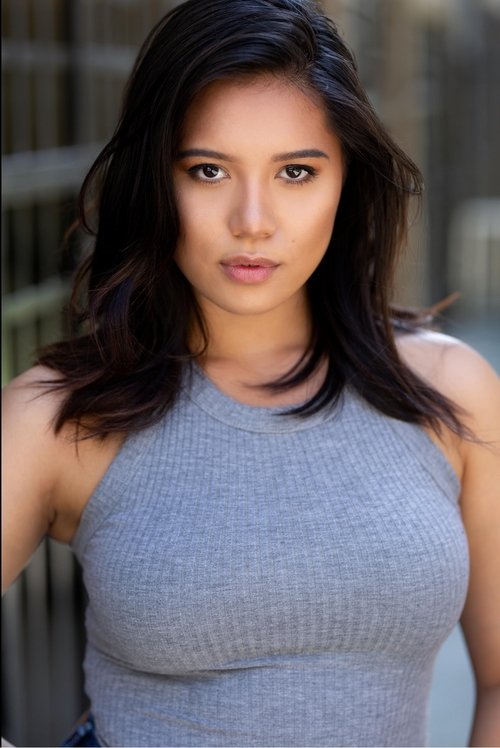 Porträt von Asia Lizardo