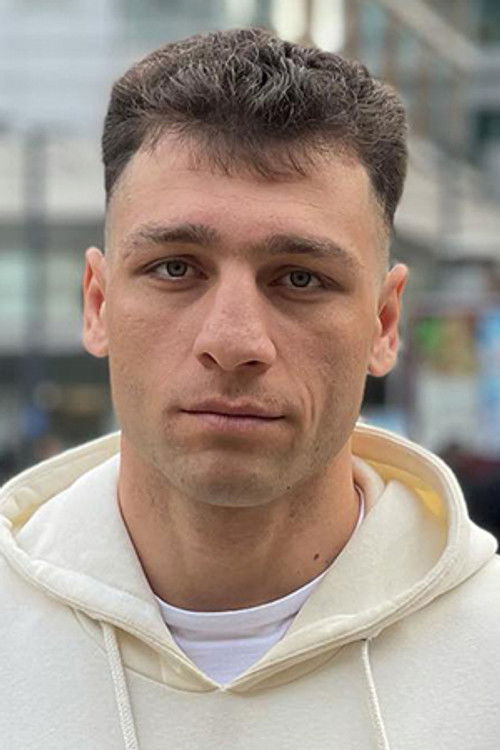Porträt von Bahadur Karami
