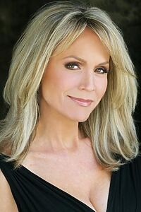 Porträt von Barbara Alyn Woods