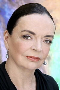 Porträt von Barbara Steele