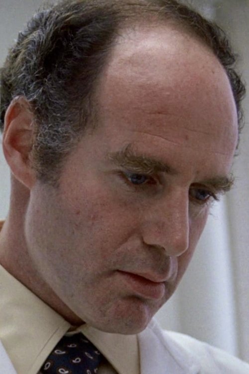 Porträt von Barton Heyman