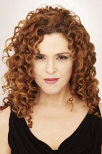 Porträt von Bernadette Peters