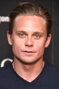 Porträt von Billy Magnussen