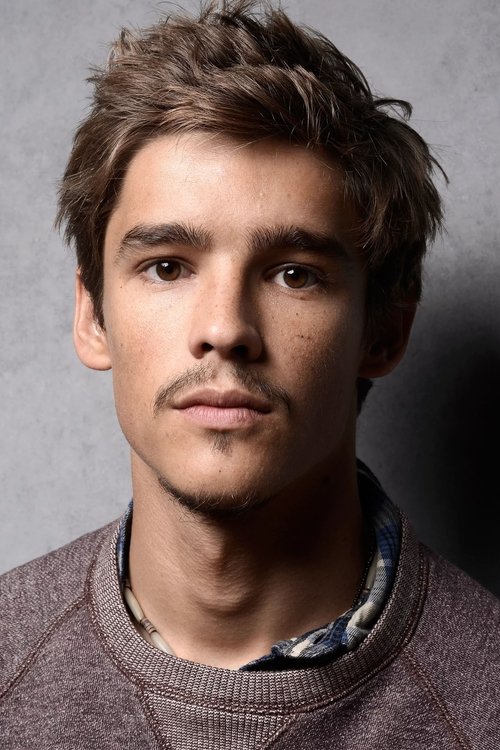 Porträt von Brenton Thwaites
