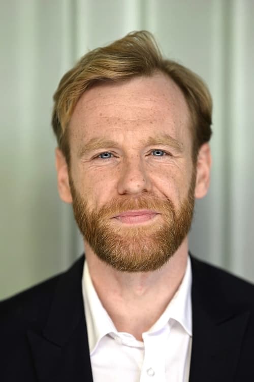 Porträt von Brian Gleeson