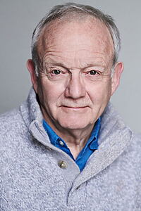 Porträt von Bruce Alexander