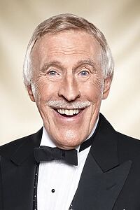 Porträt von Bruce Forsyth