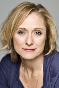 Porträt von Caroline Goodall
