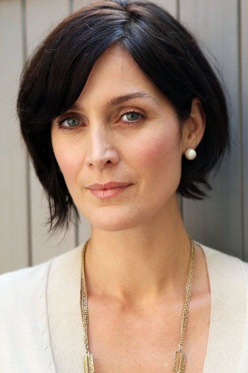 Porträt von Carrie-Anne Moss