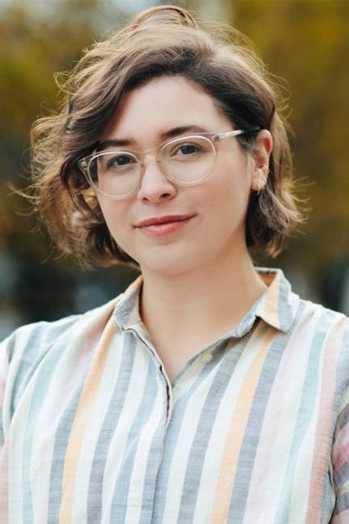 Porträt von Casey McQuiston