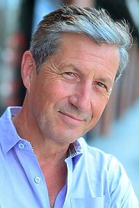 Porträt von Charles Shaughnessy
