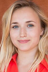 Porträt von Chloé Jouannet