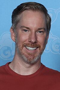 Porträt von Chris Owen
