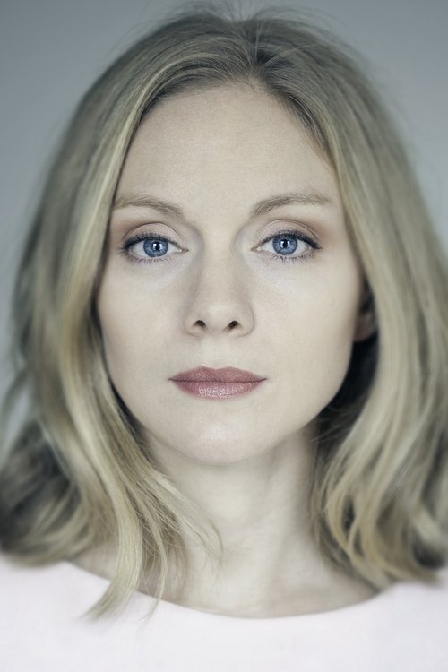 Porträt von Christina Cole