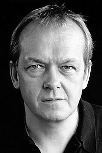 Porträt von Christopher Fulford
