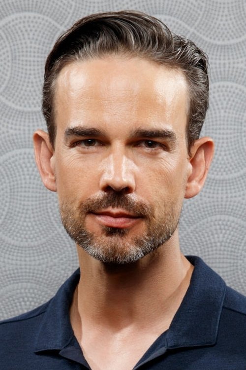 Porträt von Christopher Gorham