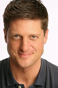 Porträt von Christopher Sieber