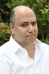 Porträt von Christos V. Konstantakopoulos