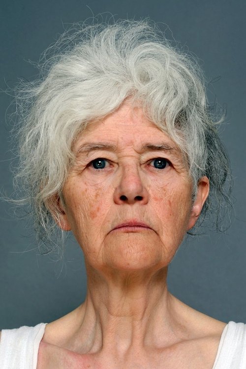 Porträt von Clare Coulter