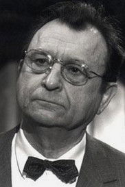 Porträt von Claude Piéplu