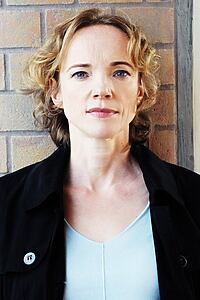 Porträt von Claudia Geisler-Bading