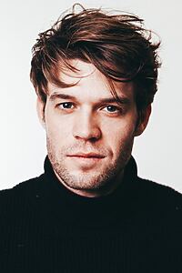 Porträt von Colin Ford
