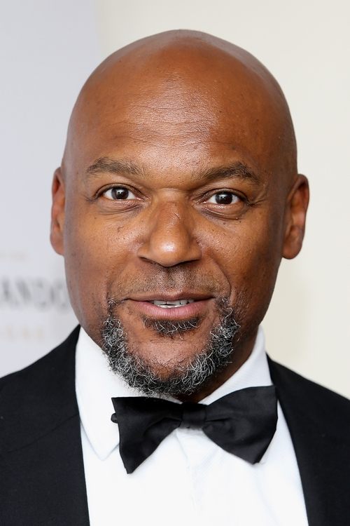 Porträt von Colin Salmon
