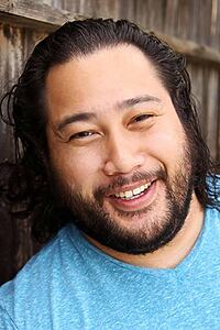 Porträt von Cooper Andrews