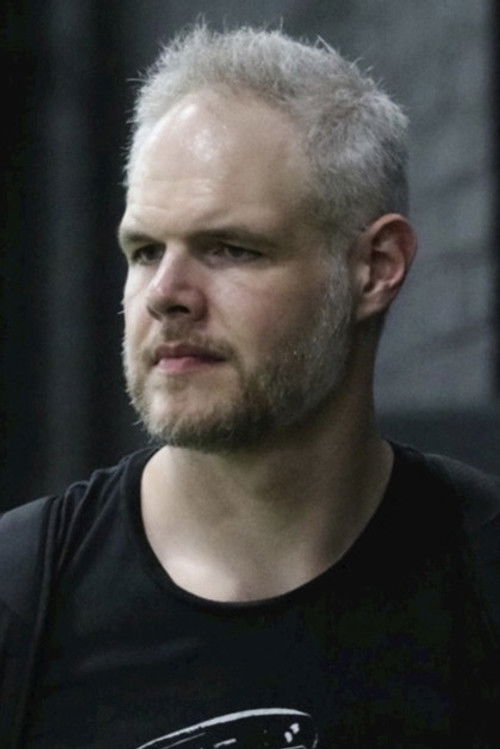 Porträt von Corey Bayes
